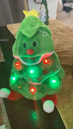 Christmas Singing Tree