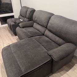 Couch Set With Recliner 
