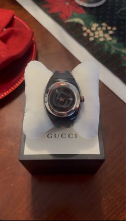 Gucci Black Rubber Strap Watch