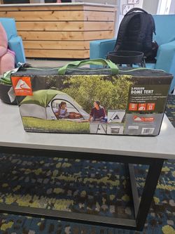 Camping tent