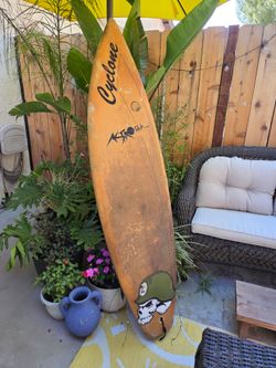 Surf board decoration