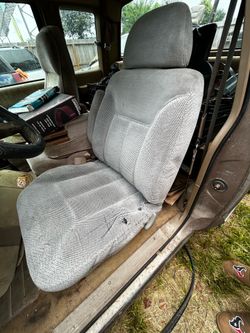 Driver seat / Chevy/ GMC