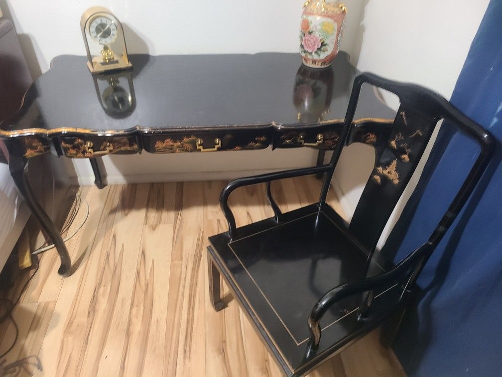 Oriental Table And Chair