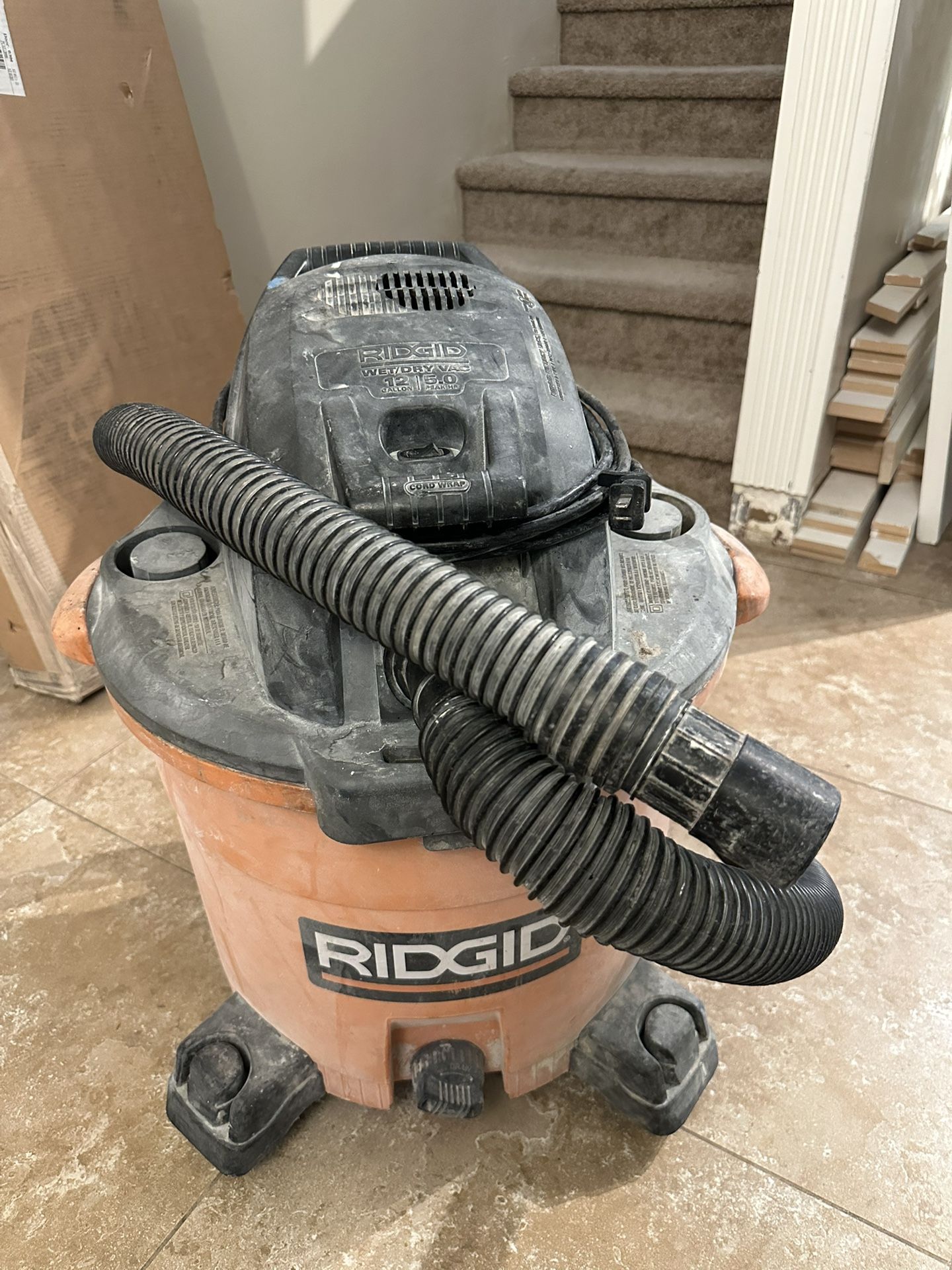 Rigid 12 Gallon 5.0hp Wet/Dry Shop Vac
