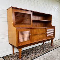 Vintage Danish Modern Teak Sideboard 