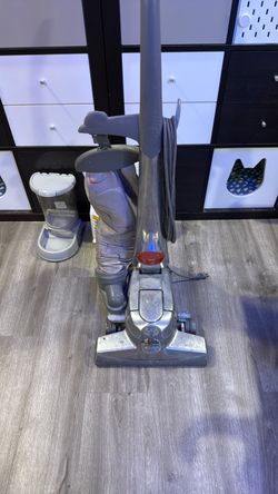 Kirby Upright Bagged Vacuum Cleaner