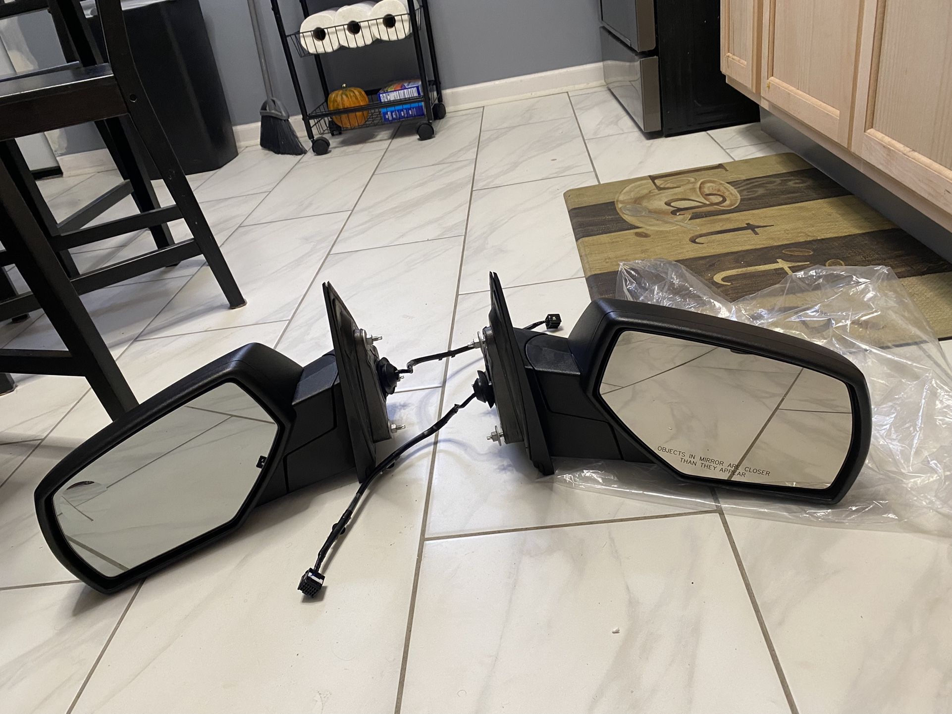 mirrors for Chevy Silverado HD 2(contact info removed)