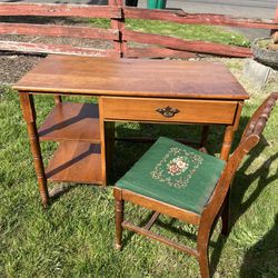 Solid Maple Writing Desk With Chair
