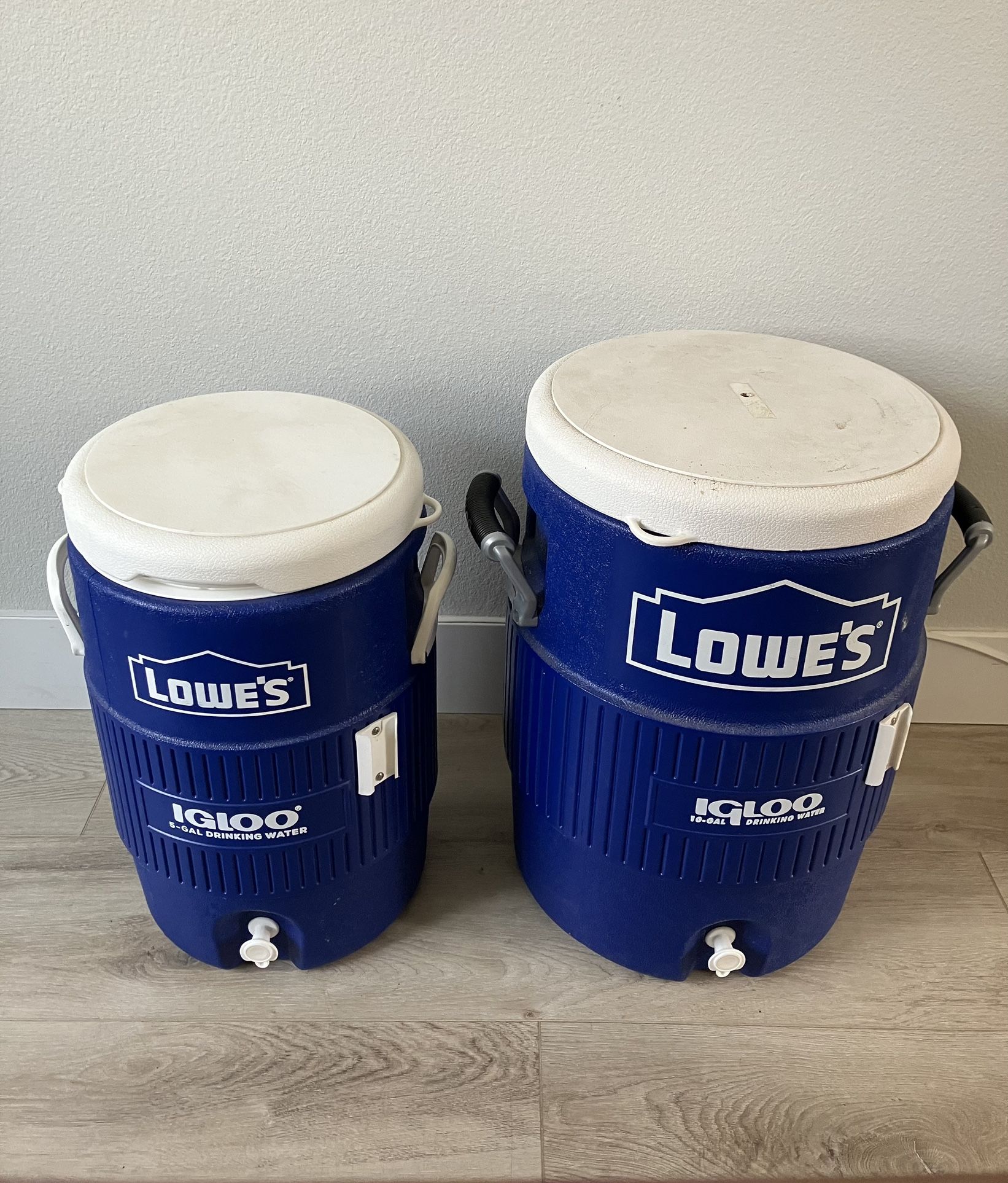 Lowe's Igloo 5 And 10 Gallon Cooler