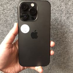 iPhone 14 Pro 256gb unlocked sold with store warranty 