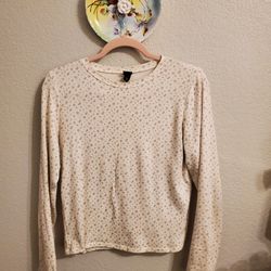 Wild Fable XL Long Sleeve Shirt in a ditsy floral print on a cream background