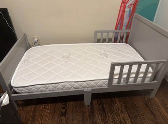 Toddler bed, crib size