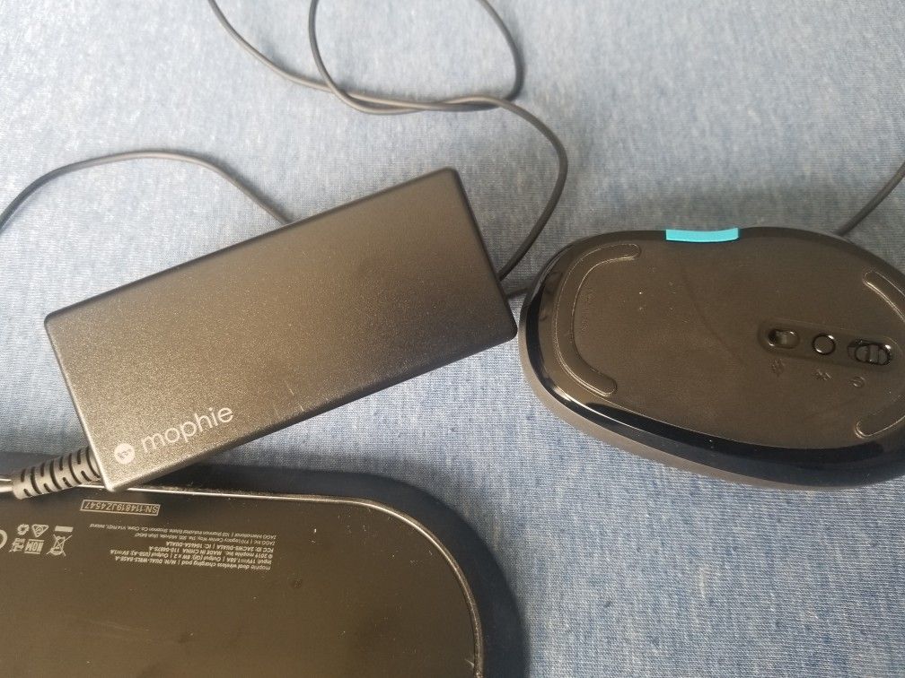 Wireless Charger And Brand New Mouse .