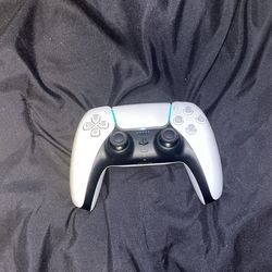 Play Station 5 Controller