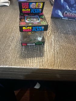 Needoh Cube Flake