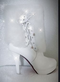 Winter ❄️ Wonderland RED Bottom Boots ❤️