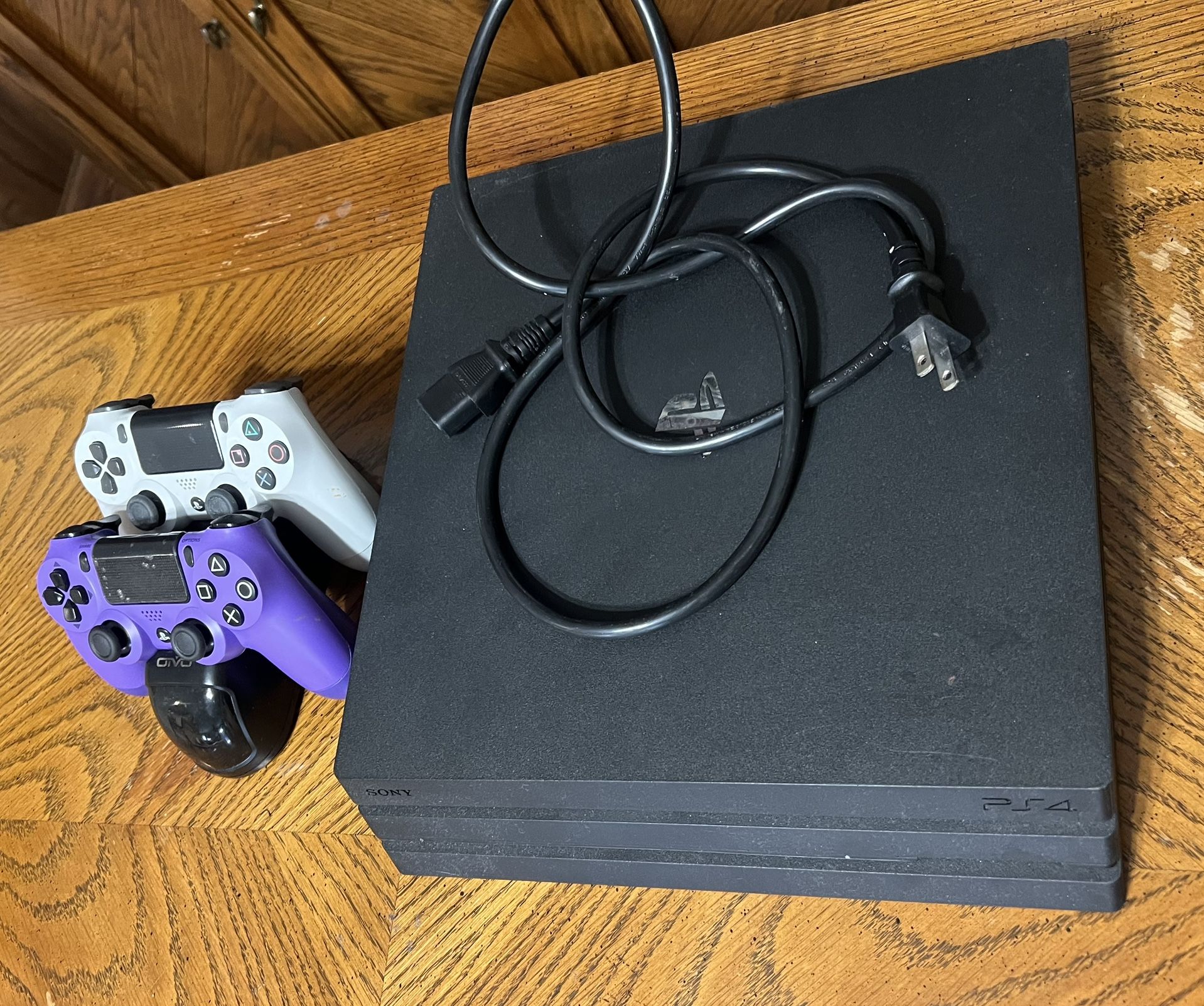 PS4 PRO