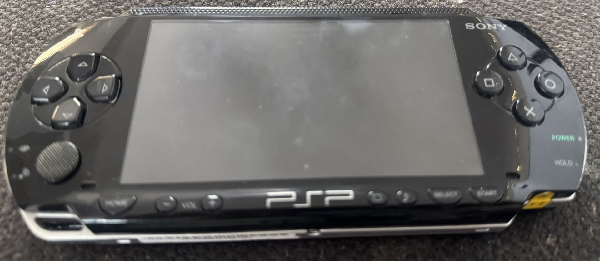 🎮 Sony PSP Bundle - 14 Games + Case - $140 OBO