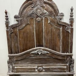 Victorian Queen Size Bed With Dresser & Mirror And 2 Nightstands Bedroom Set Suite