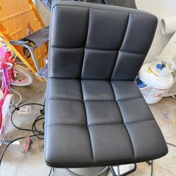 Adjustable Stool / Chair