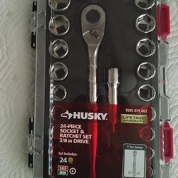 Husky 3/8" Drive Set