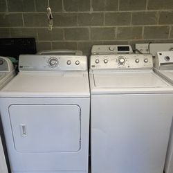Maytag Washer And Dryer Set 