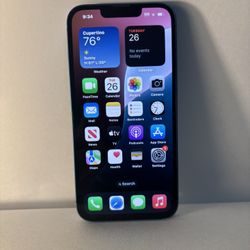 iPhone 13 – UNLOCKED – Excellent Condition