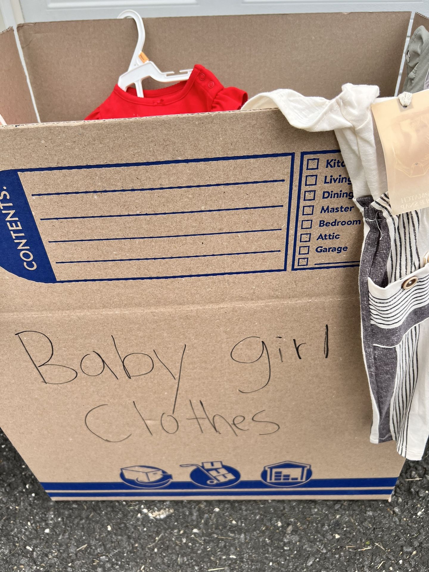 BOX OF BABY GIRL CLOTHES !