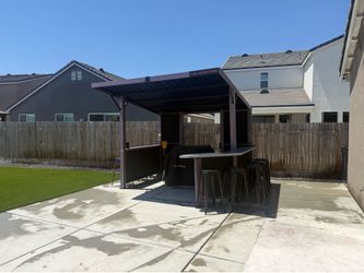 Blackstone Pavillion 10x10