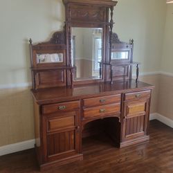 Stunning Antique Victorian Carved Mirror Back Sideboard