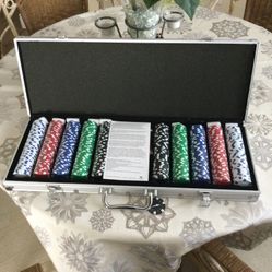 Texas Hold Um With Case