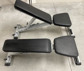 Adjustable Benches - XMark