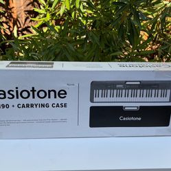 Casio Casiotone, 61-keys Portableuu Keyboard  (CT-S190) w/ Carry Case