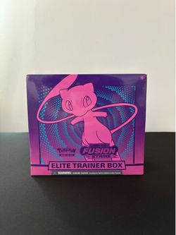 Fusion Strike ETB
