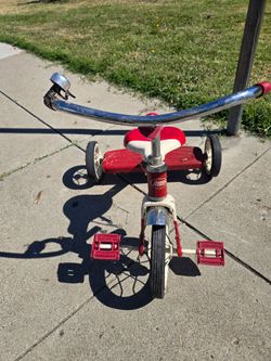 Radio flyer