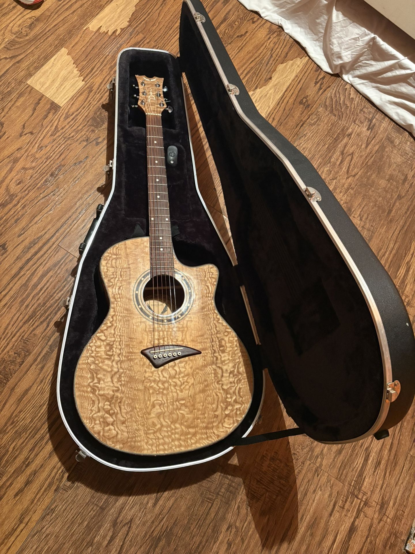 Dean Exotic Wood Acoustic Guitar