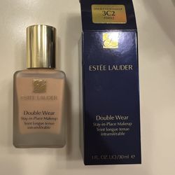 Estée Lauder Double Wear