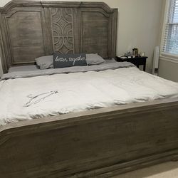 King Size Solid Wood Bedroom Set – Heavy, High-End Quality (Bed + Dresser/Mirror + Chest)