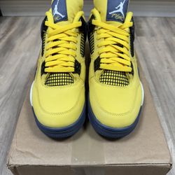 Air Jordan 4 Retro Lightning Size 10.5M