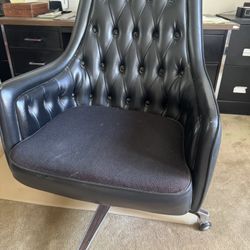 Black High Back Button Tufted Leather Swivel Home Office Chair 