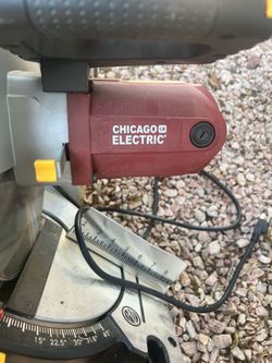 Chicago electric miter saw eléctrica