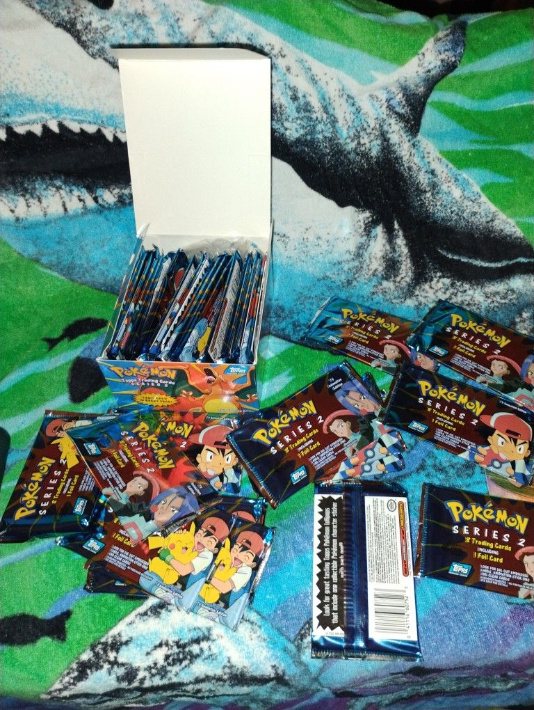 2000 Pokemon Topps Trading Card Series 2 Empty Box With 36 Empty Packs
