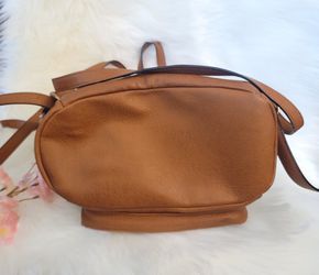 Gently Used Lauren Conrad Backpack Purse for Sale in Los Angeles, CA -  OfferUp