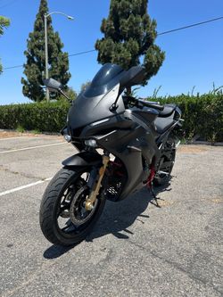 X22RR 250cc EFI Motorcycle Yamaha R3 Clone | 6-Speed Fuel-Injected Street Legal
