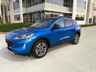 2022 Ford scape Awd limited