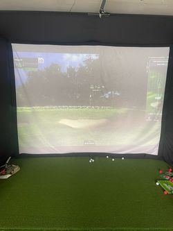 Full golf simulator