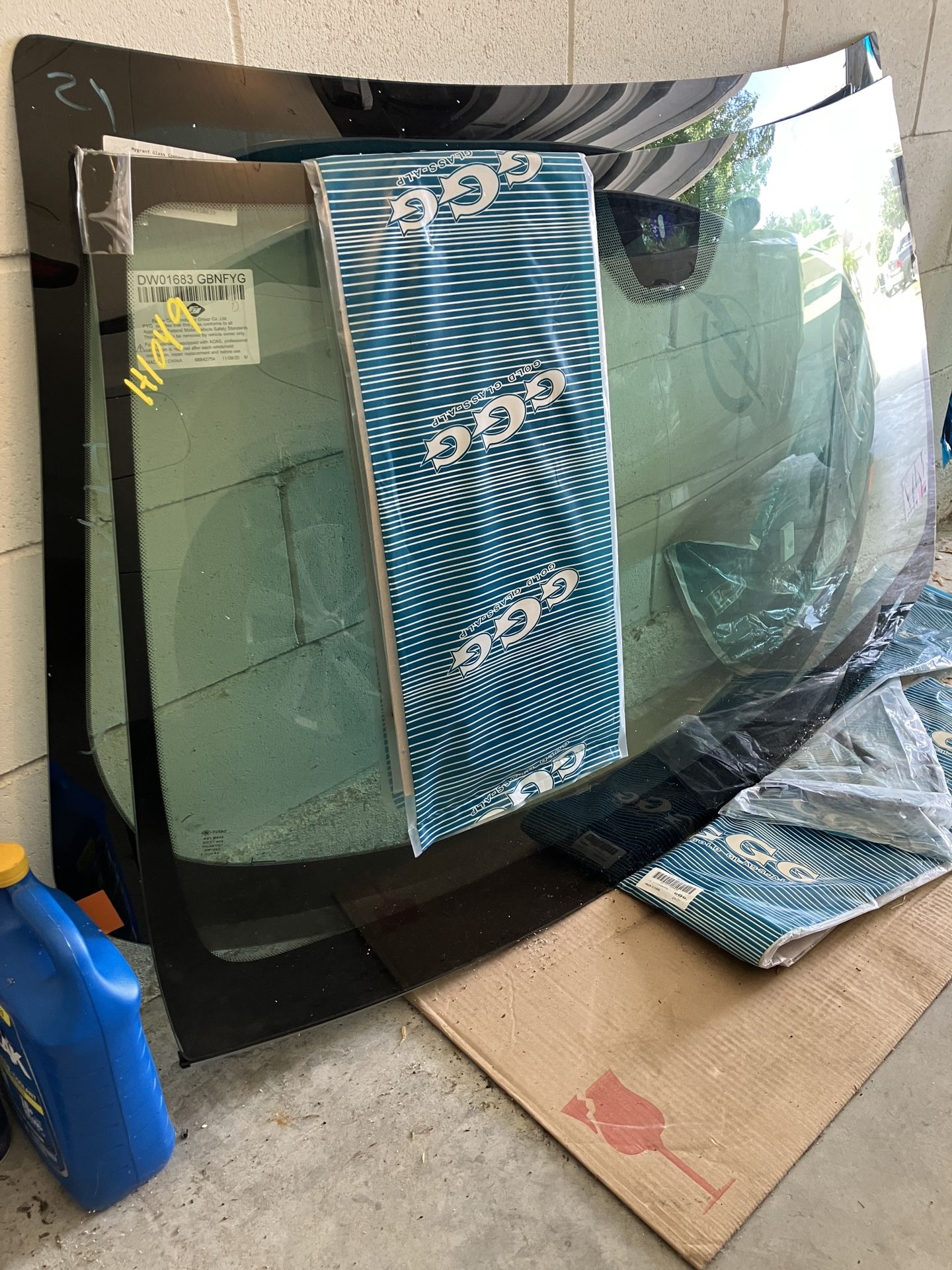 2011-2014 Mercedes Benz C300/C350 Windshield