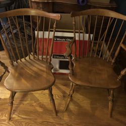 Four kitchen chairs And Table