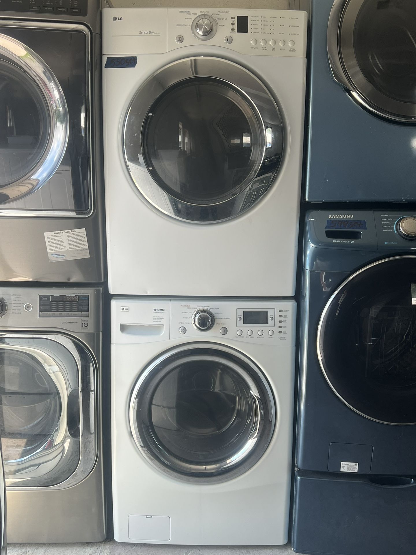 LG Washer/Dryer Set White
