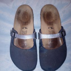 Birkenstock Birki's Clogs Woman's 38 7-7.5 Navy Blue Dark Gray Silver 